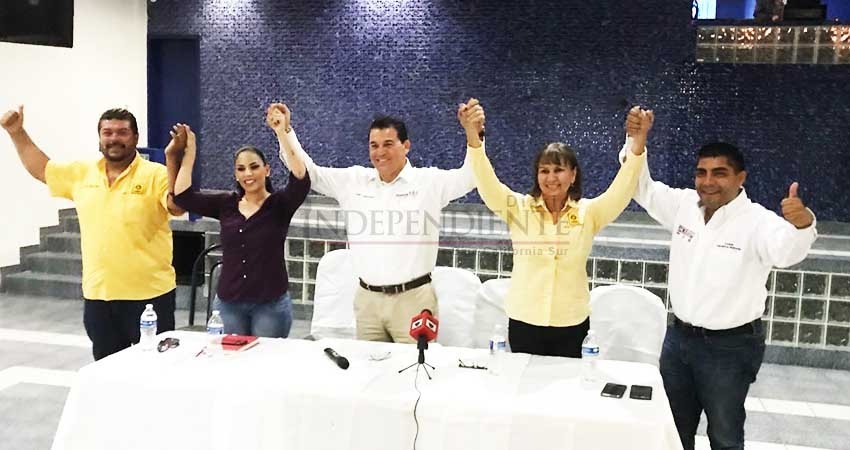 Anuncian militantes salida del PRD; se unen a Morena