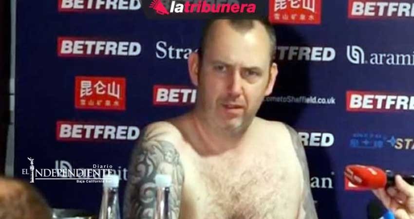 Campeón Mundial de billar ofrece conferencia del título desnudo
