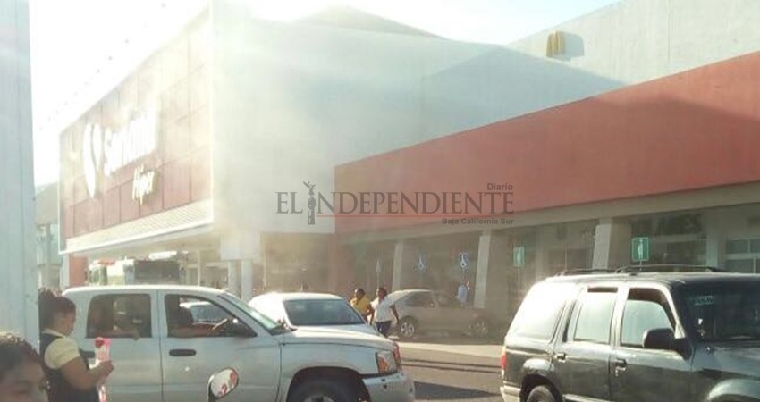 Conato incendio en ‘Plaza Patio Los Cabos’ de CSL