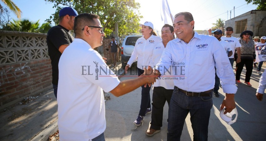 Triplicamos obras de pavimentación para mejorar la calidad de vida de tu familia y vamos por más: Arturo de la Rosa