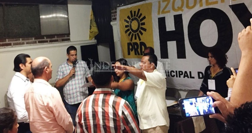 Toma protesta Alberto Téllez como presidente del PRD en Los Cabos