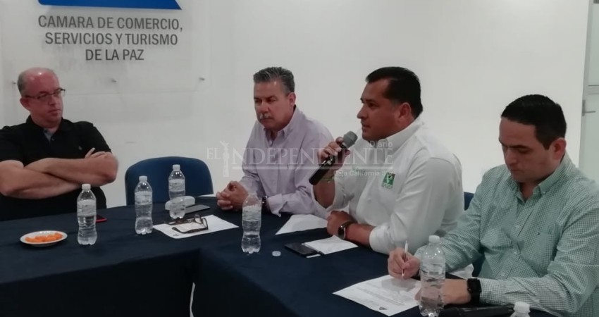 En mi gobierno impulsaremos y reactivaremos el comercio local con estrategias aprobadas por la CANACO La Paz: Saúl González