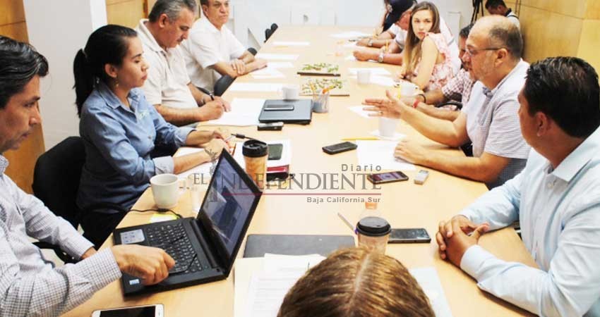 Realizan última mesa de trabajo para enriquecimiento de estudio sobre alza de tarifas del transporte