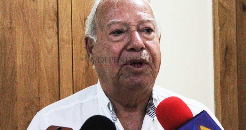 Cruz Roja brinda servicio con una sola unidad