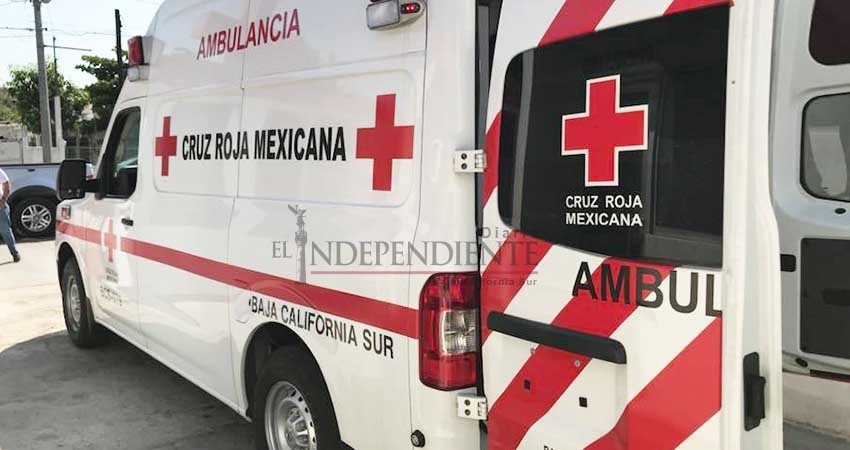 Incorporan una ambulancia nueva a Cruz Roja de La Paz