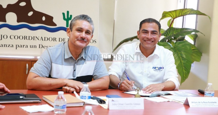 Arturo de la Rosa firma compromisos con Consejo Coordinador Empresarial de Los Cabos