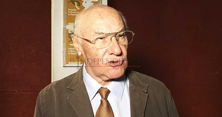 Reprobable los decretos firmados por EPN que abren la posibilidad de privatizar el agua: CEIIT