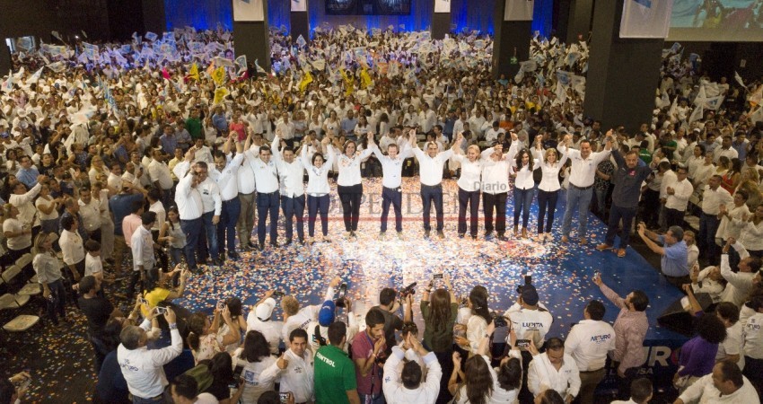 Cierran campaña Arturo De La Rosa y Ricardo Anaya Cortés