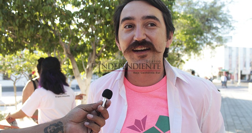 Florece la magia en el cierre de campaña del independiente Frank Aguirre