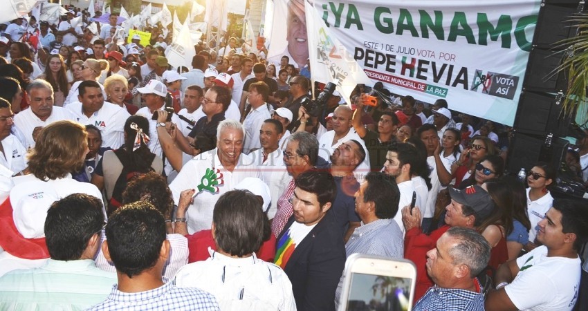 Vamos a regresar La Paz a los paceños: Pepe Hevia