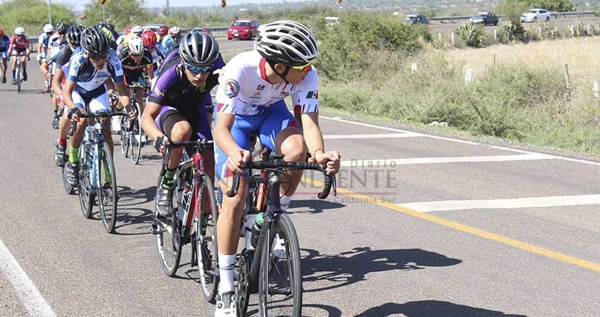 Viajan ciclistas por pase a los JCC