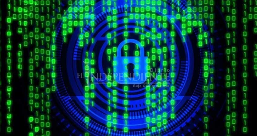 Acusan a mexicano de robar millones de dólares a través de Internet