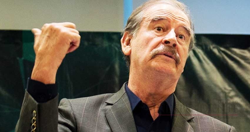 Fox felicita a AMLO y espera que México siga marcha al éxito