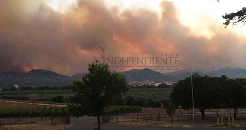 Incendio forestal arrasa 18 mil hectáreas en California