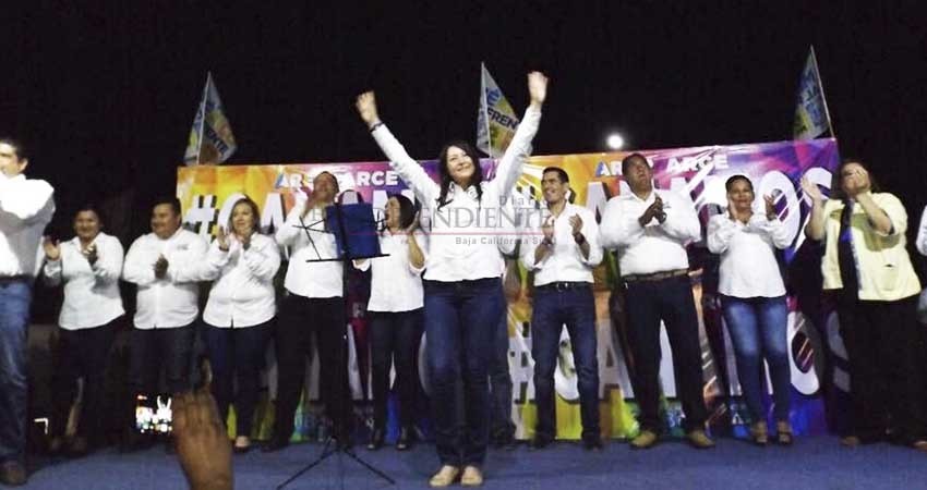 Solo una candidata de reelección logró retener el puesto en BCS