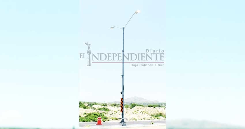 Ayto de Los Cabos no recibirá obra de luminarias de la Transpeninsular con desperfectos