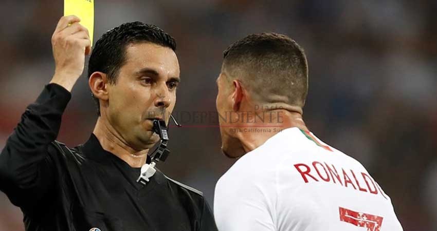 Sin errores, árbitro César Ramos aspira a seguir en Copa del Mundo