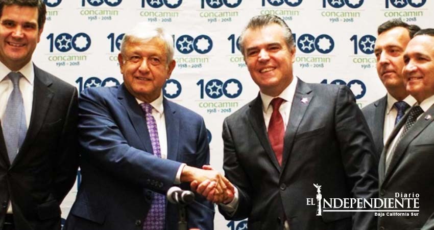 Van López Obrador y Concamin por una política industrialVan López Obrador y Concamin por una política industrial