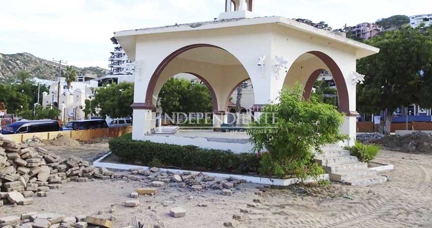 Empresarios de CSL vigilarán la obra de remodelación de la plaza Amelia Wilkes