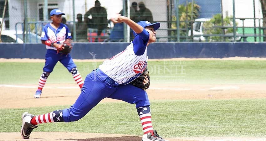 El Sudcaliforniano Cristopher Rochín lanza juego perfecto