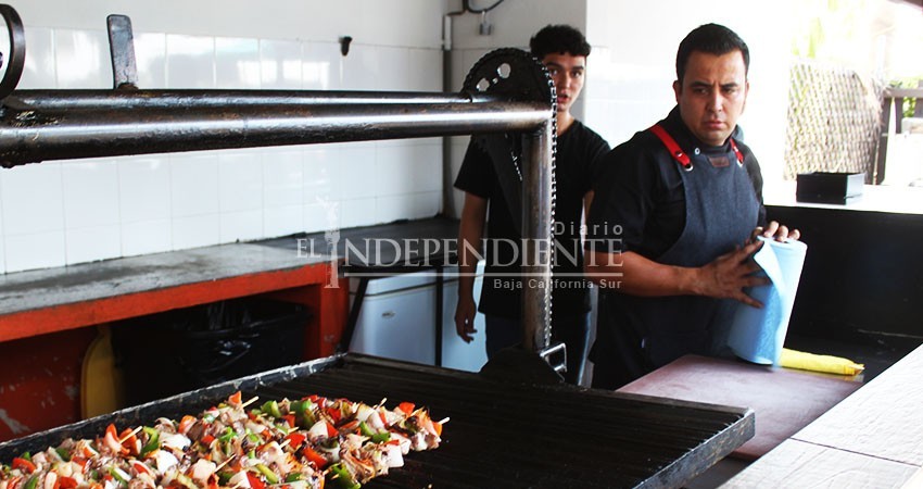 Restaurantes de Los Cabos adecúan menús por temporadas y vedas