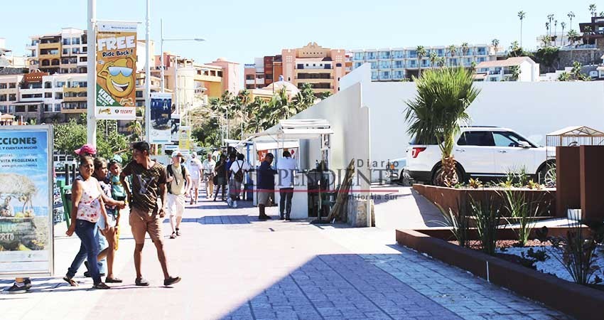 Turismo nacional aminora impacto económico durante la temporada baja