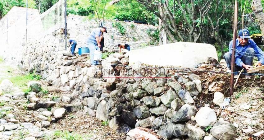 Buscan conservar jardines intervenidos por Barragán