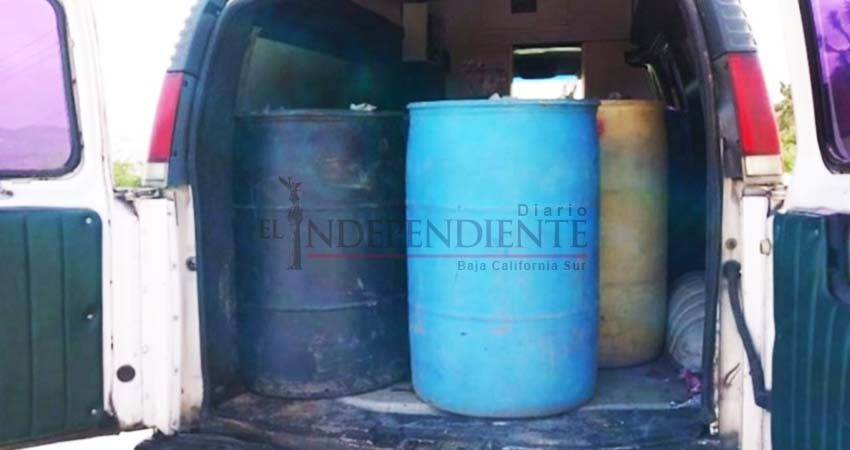 ¡Lo que faltaba! Cae ambulancia huachicolera en Hidalgo