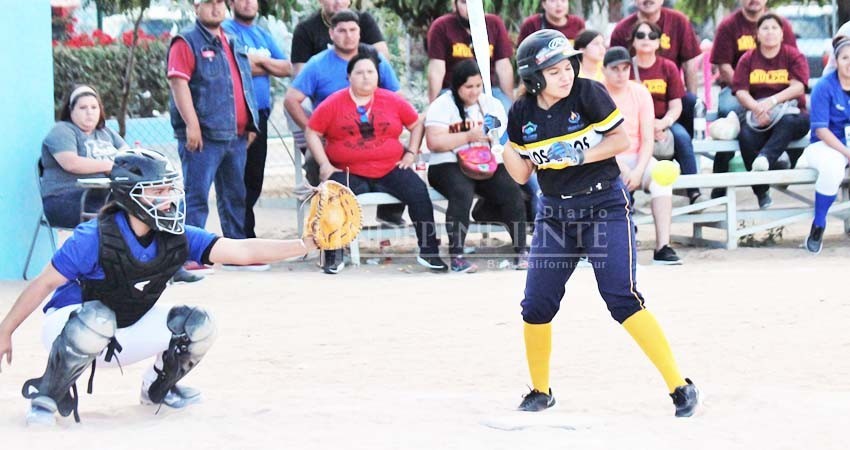 Listo el estatal master de Softbol Femenil
