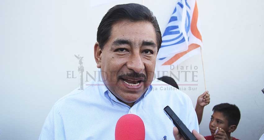 No interfiere con SEP mi “cargo honorífico” en el PAN: Héctor Jiménez