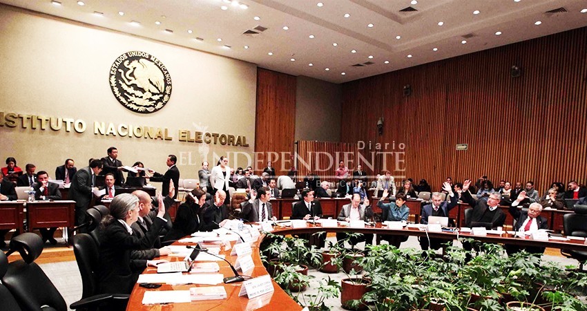 Aprueba el INE bolsa de 4 mil 965 mdp para partidos en 2019