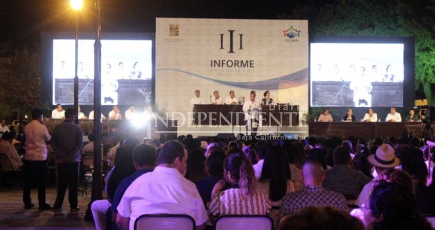 Destaca De la Rosa temas de seguridad, agua potable y finanzas en su último informe