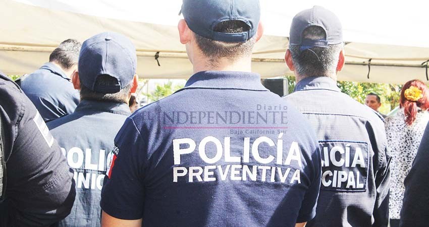 Por desinterés local, continúan reclutando policías para BCS de otros Estados