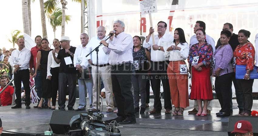 AMLO durante su visita a La Paz: "No voy a fallarles"