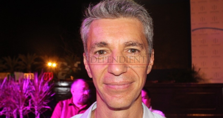 Se necesitan reglamentos para controlar y multar sobre el uso de popotes, plásticos y unicel