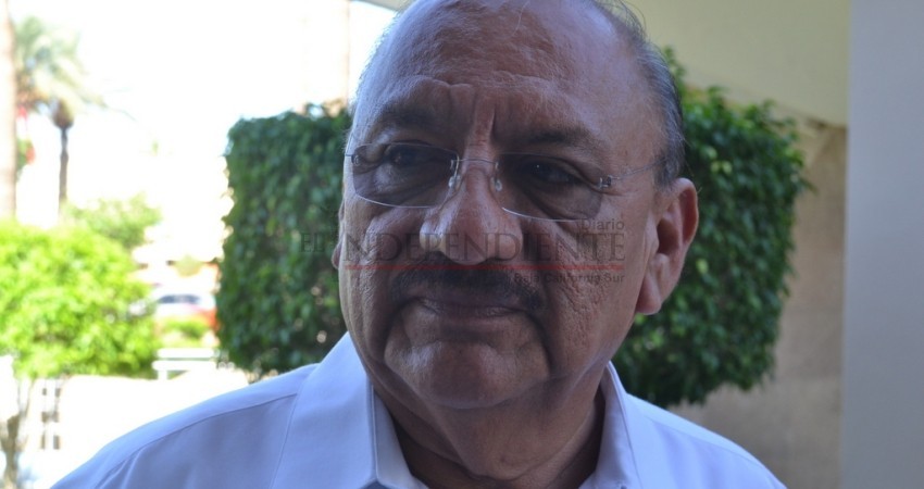 “Es una necedad” del gobierno aplicar el examen docente: Ojeda