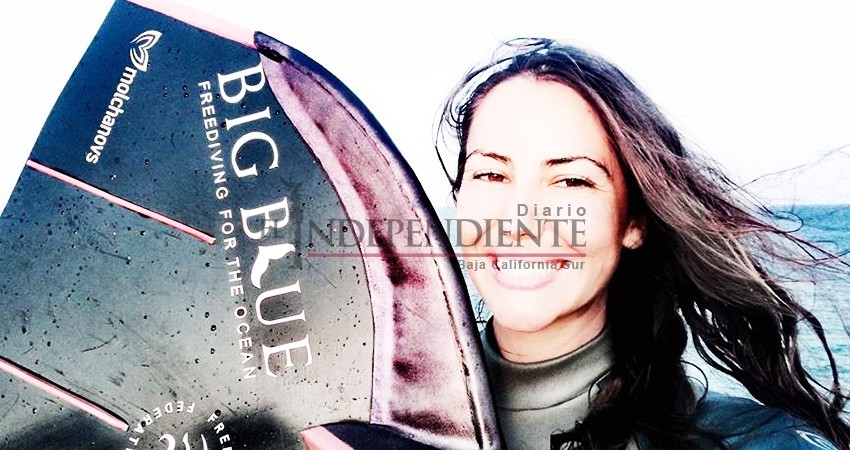 Egresada de la UABCS nuevamente establece récord nacional en Buceo Libre