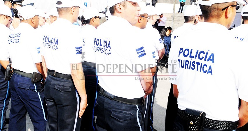 Presentan proyecto para instalar comandancia de la Policía Turística