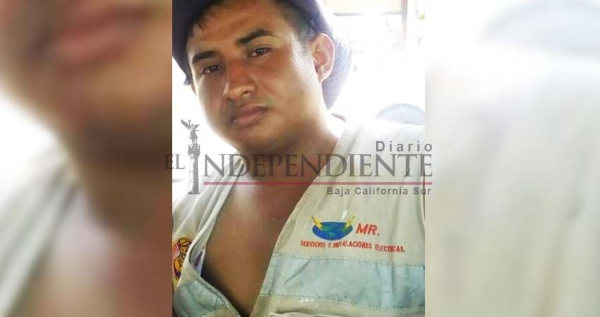 Desde hace un mes salió de Veracruz con rumbo a Los Cabos, pero no hay noticias de él