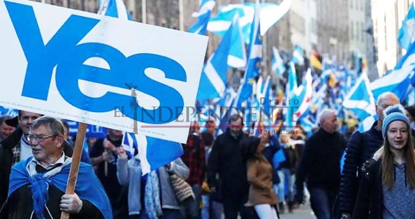 Marchan miles a favor de la independencia de Escocia