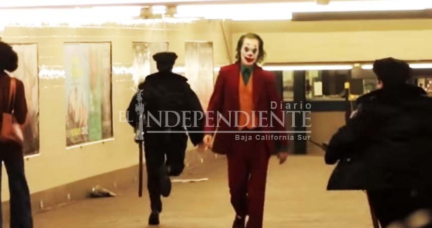 El 'Joker' se pasea por el Metro de Nueva York