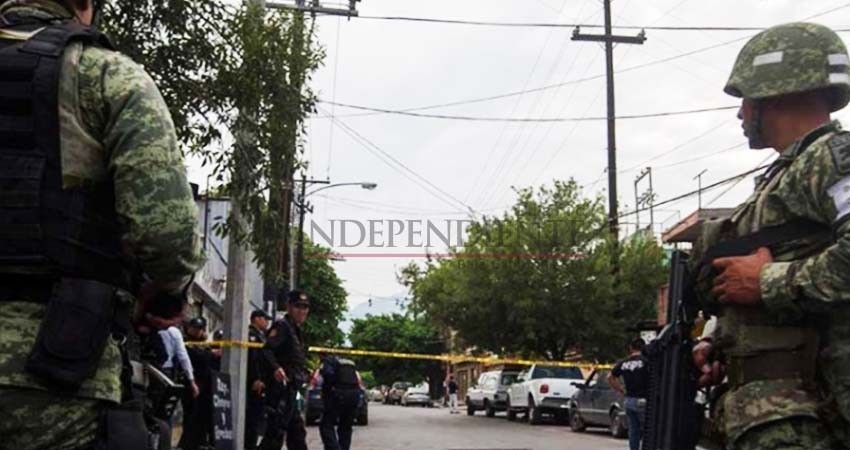 Por violencia, acuerdan mayor presencia militar en Nuevo León