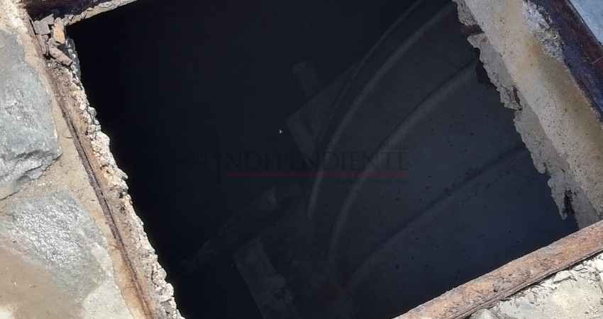 Residencial no tiene acueducto para verter desechos en playas del Tecolote