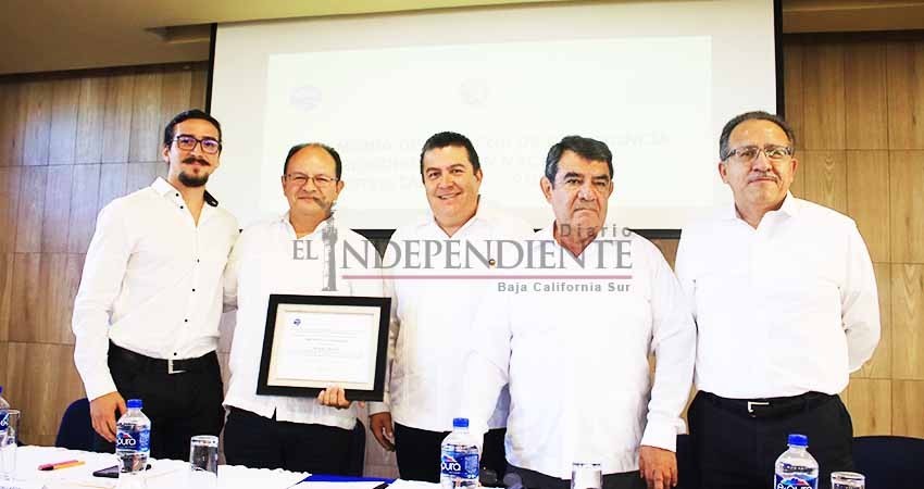 Obtiene UABCS su primera acreditación internacional