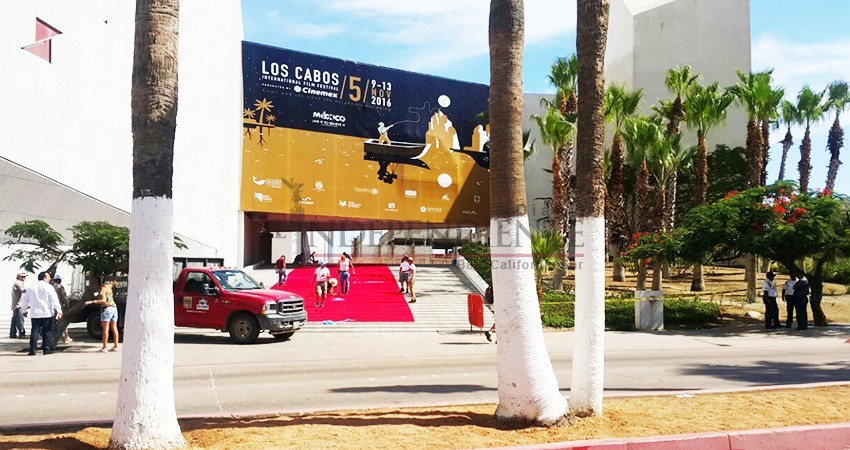 Daños que ponían en riesgo a los asistentes, la causa del cierre del Pabellón Cultural