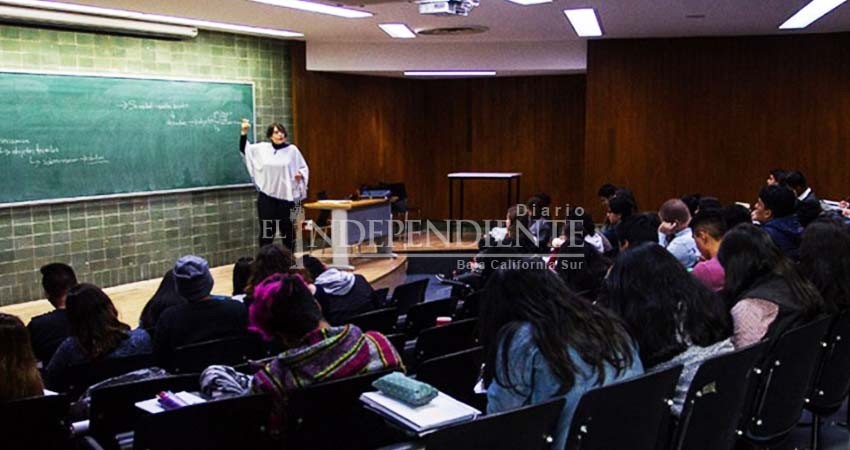 Buscan crear 100 universidades para potenciar regiones del país