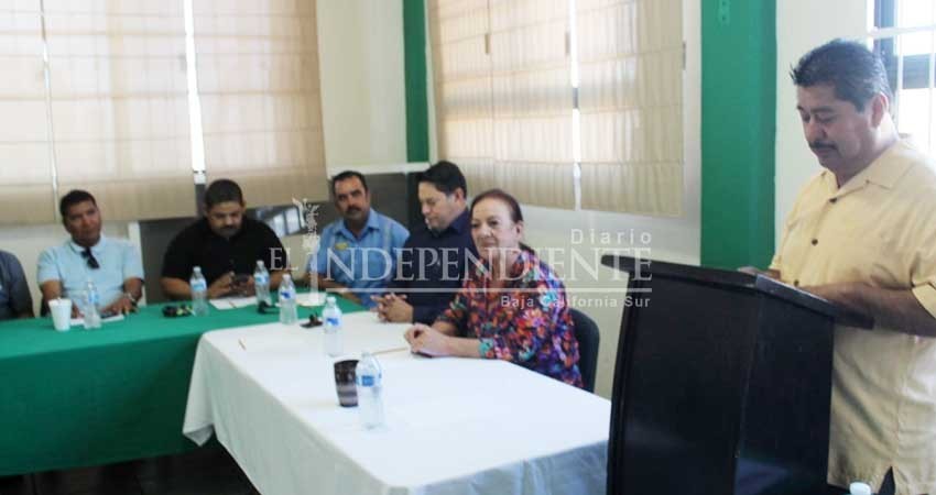 Transportistas de Los Cabos expresan a Congresistas su rechazo a la Ley de Movilidad