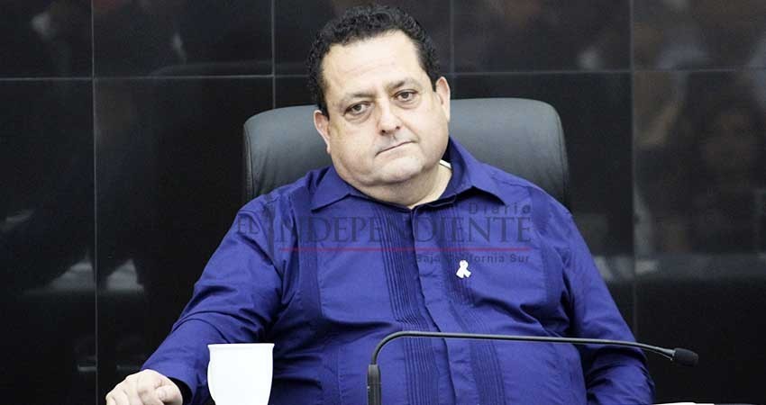 Sin “austeridad”: Gobernador Mendoza pidió 120 mil pesos mensuales para 2019