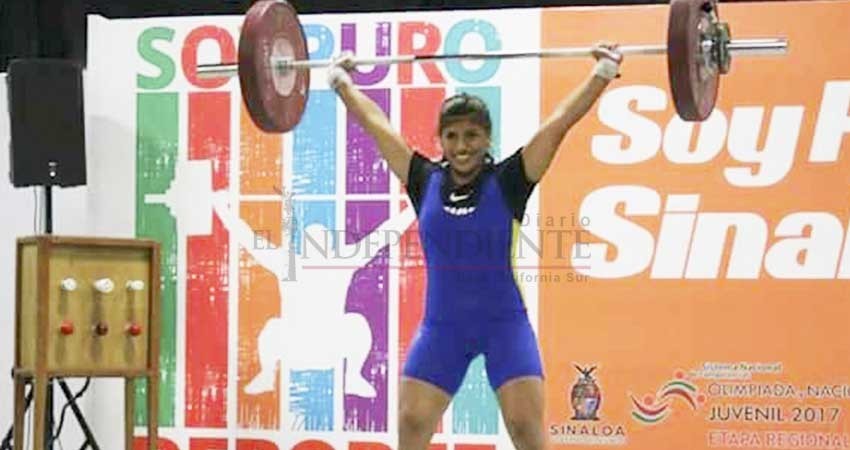 Salen pesistas al Torneo del Pavo