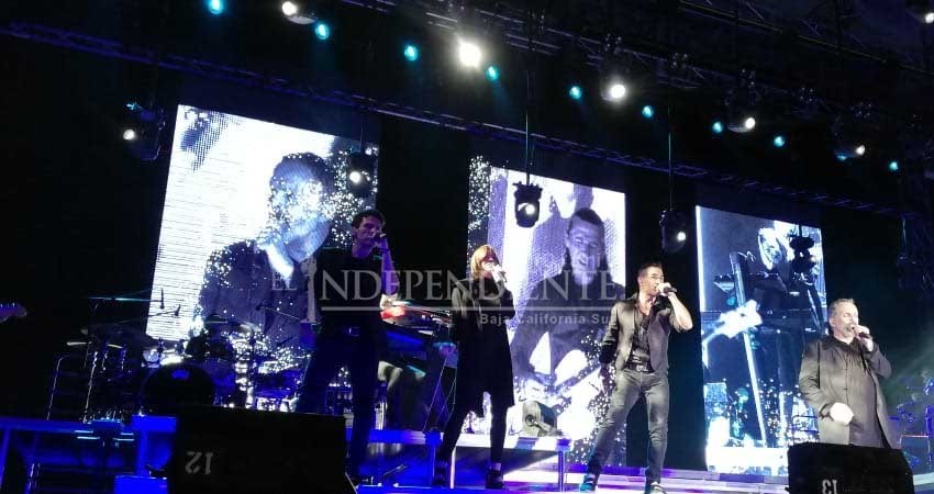 Dos mil 500 personas disfrutaron la presentación de Miguel Bose en Sabor a Cabo